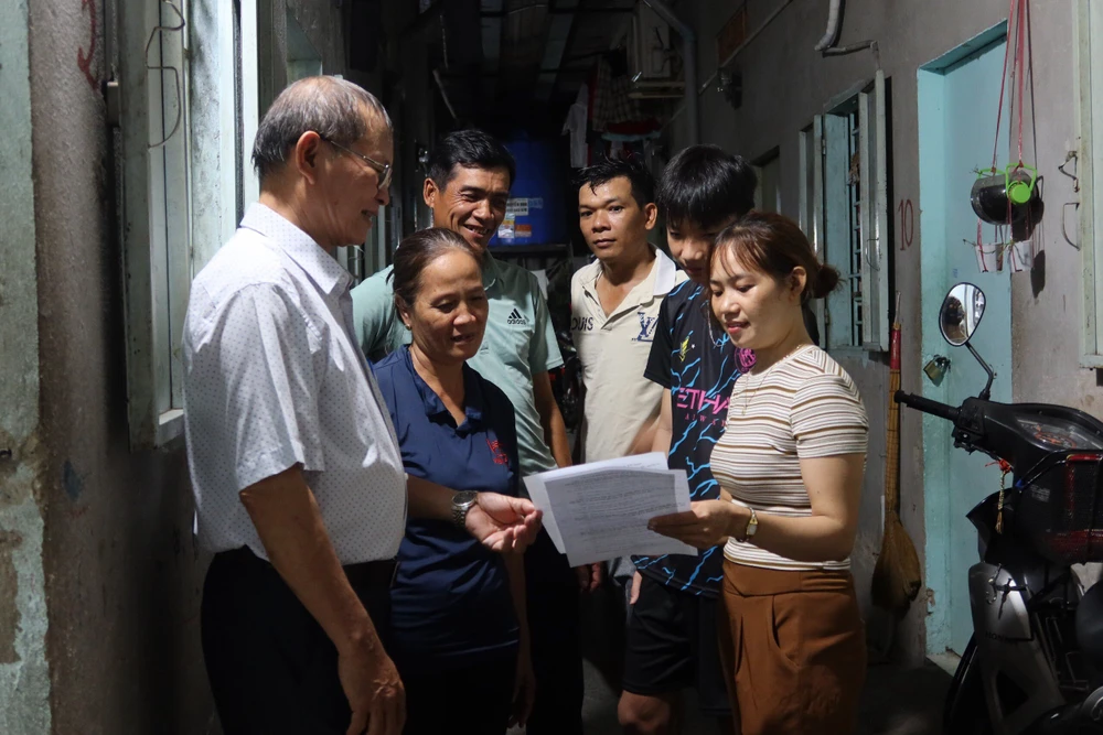 Pháp luật không quy định về mức đặt cọc tiền trọ. Ảnh: TRẦN MINH. đặt cọc tiền trọ