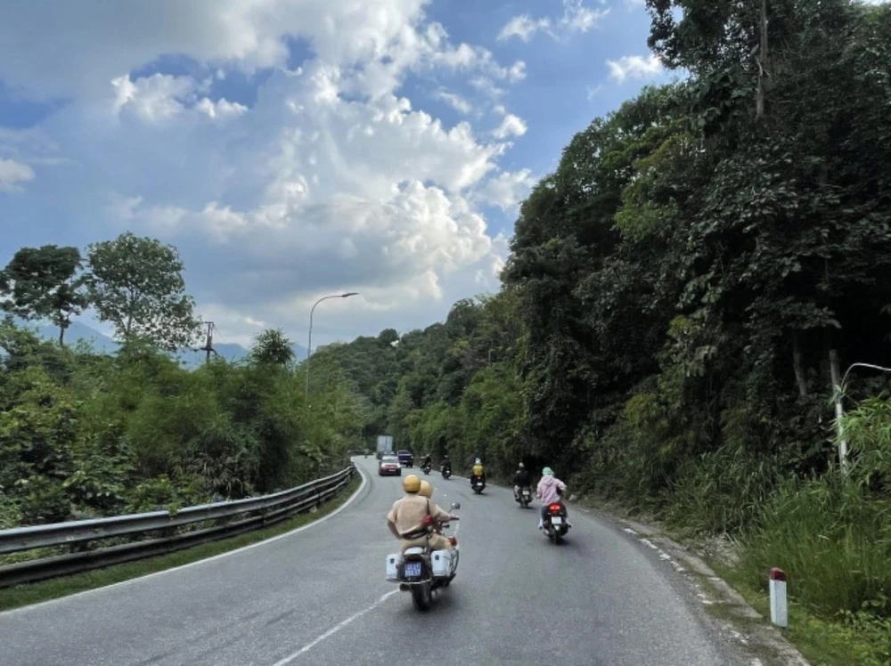 Cao tốc Tân Phú - Bảo Lộc hoàn thành sẽ giúp đèo Bảo Lộc giảm áp lực lưu thông Ảnh VÕ TÙNG