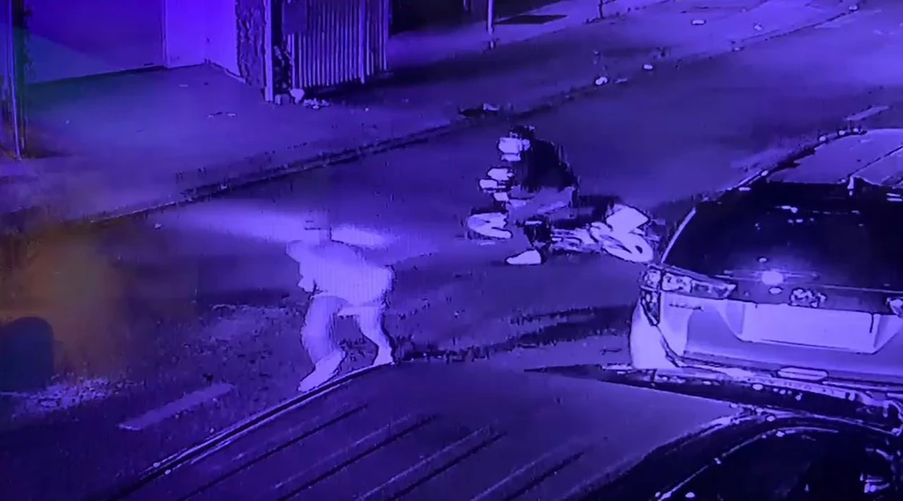 Hiện trường vụ án mạng đươc camera ghi lại. Ảnh: LÊ TIẾN