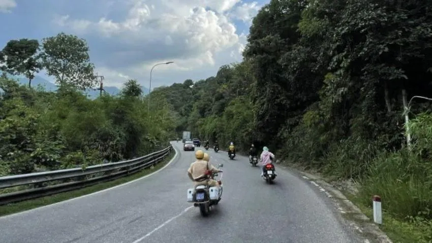 Cao tốc Tân Phú - Bảo Lộc sẽ giúp giảm áp lực cho đèo Bảo Lộc. Ảnh: VÕ TÙNG Cao tốc Tân Phú - Bảo Lộc sẽ giúp giảm áp lực cho đèo Bảo Lộc. Ảnh: VÕ TÙNG