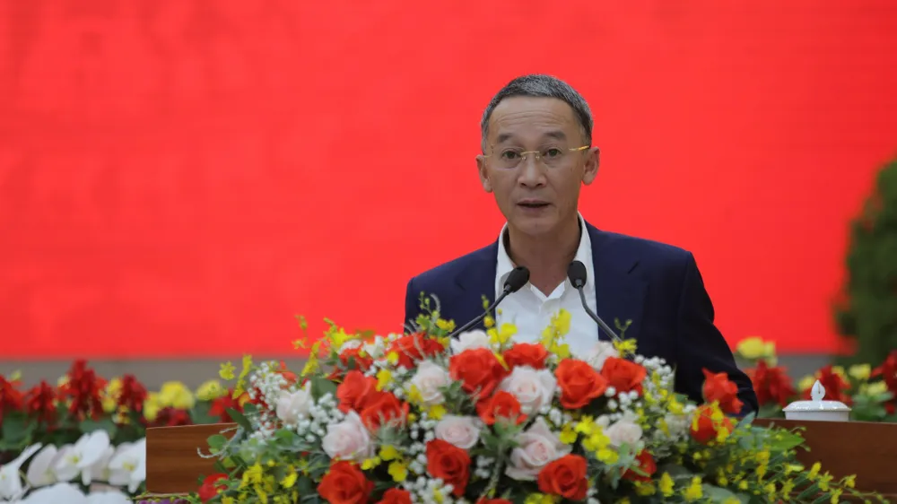 Chủ tịch UBND tỉnh Lâm Đồng Trần Văn Hiệp đề xuất với Thủ tướng nhiều vấn đề quan trọng để phát triển tỉnh Lâm Đồng. Ảnh: VTT Chủ tịch UBND tỉnh Lâm Đồng Trần Văn Hiệp đề xuất với Thủ tướng nhiều vấn đề quan trọng để phát triển tỉnh Lâm Đồng. Ảnh: VTT