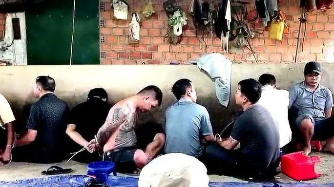 17 con bạc bị công an bắt giữ. Ảnh: CACC