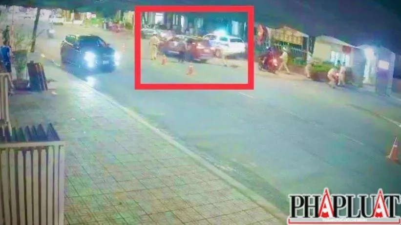 Sau khi &quot;cướp&quot; xe vi phạm, &quot;Bi Phẩm&quot; đã lao vào 1 CSGT trước khi bỏ chạy. Ảnh: VT