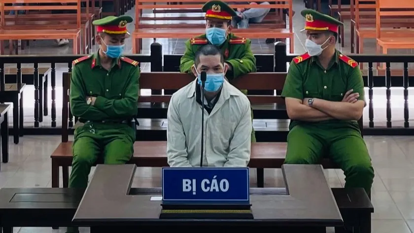 Viên nhận bản án 14 năm tù cho hành vi sai trái của mình. Ảnh: CTV