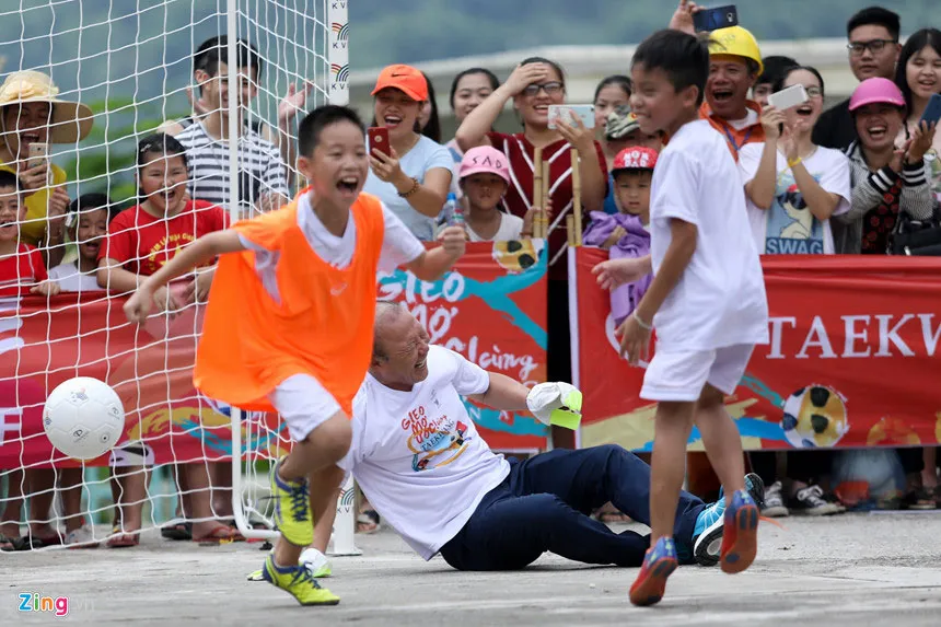 Thầy trò Park Hang-seo lan tỏa tinh thần Fair Play ảnh 2