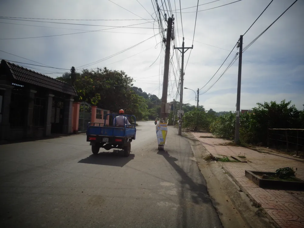 Những trụ điện nguy hiểm ảnh 3 Những trụ điện nguy hiểm ảnh 3