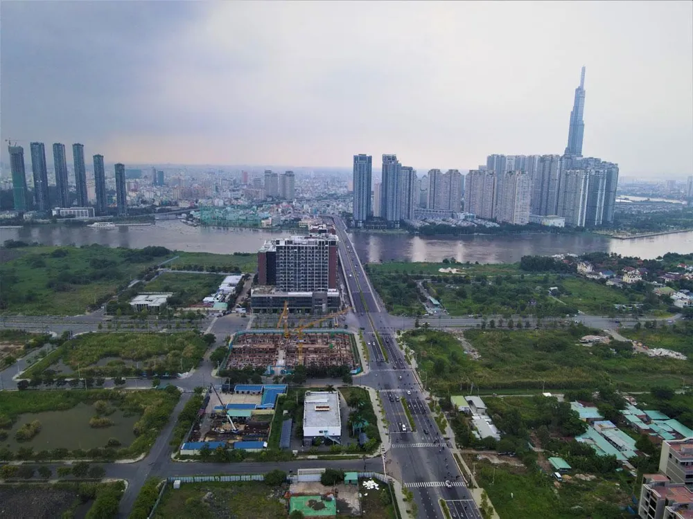 Khu đô thị mới Thủ Thiêm nơi có bốn lô đất được tổ chức đấu giá. Ảnh: MINH TÂM