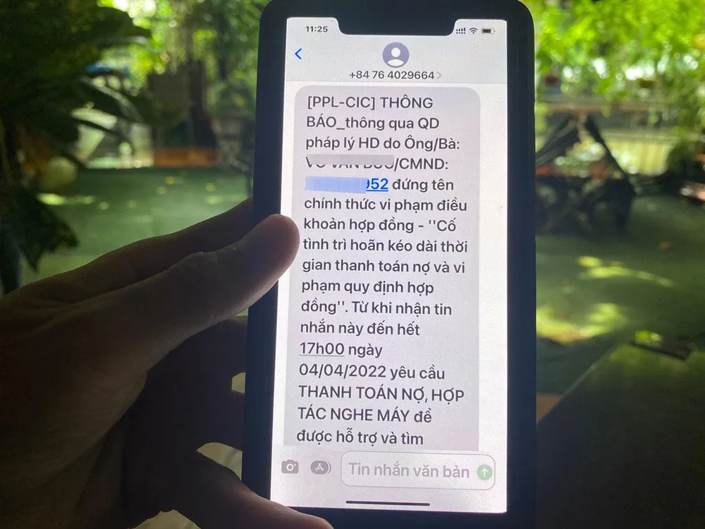 CIC khẳng định những tin nhắn nhắc nợ, thông báo nợ là giả mạo. Ảnh: HỮU ĐĂNG CIC khẳng định những tin nhắn nhắc nợ, thông báo nợ là giả mạo. Ảnh: HỮU ĐĂNG