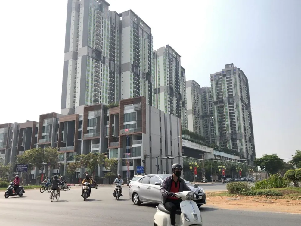 Phân khúc căn hộ sẽ vẫn giữ được sức hấp dẫn từ nay đến cuối năm. Ảnh: QUANG HUY Phân khúc căn hộ sẽ vẫn giữ được sức hấp dẫn từ nay đến cuối năm. Ảnh: QUANG HUY