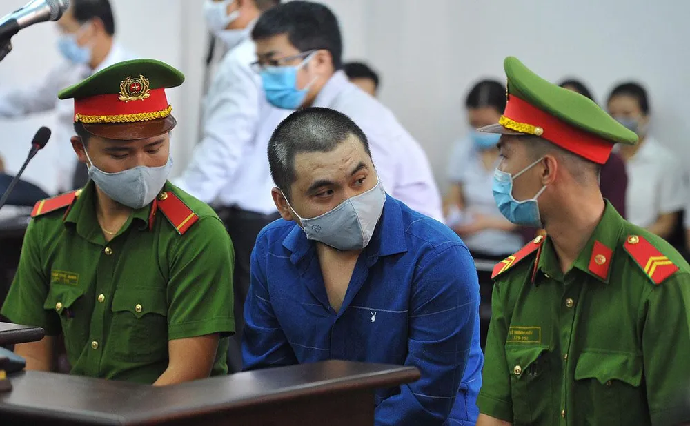 Phong đã ký hợp đồng để sang tên căn hộ cho mẹ trong thời gian bị tạm giam. Ảnh: HOÀNG GIANG Phong đã ký hợp đồng để sang tên căn hộ cho mẹ trong thời gian bị tạm giam. Ảnh: HOÀNG GIANG