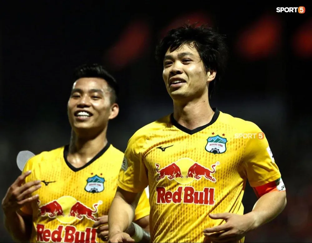 Công Phượng ghi bàn duy nhất trận.