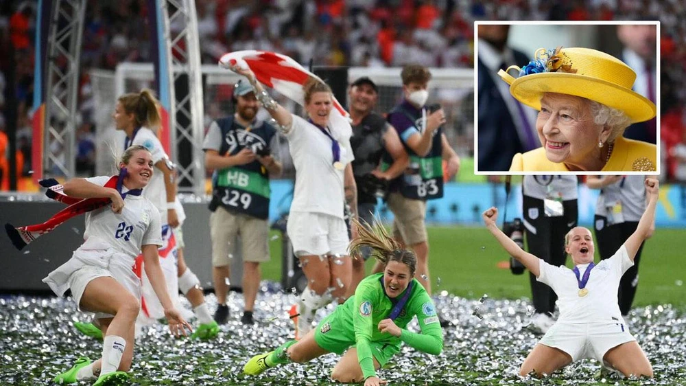 Nữ hoàng Anh Elizabeth II (ảnh nhỏ) và ngôi vô địch châu Âu của đội tuyển nữ Anh. Ảnh: GETTY IMAGES