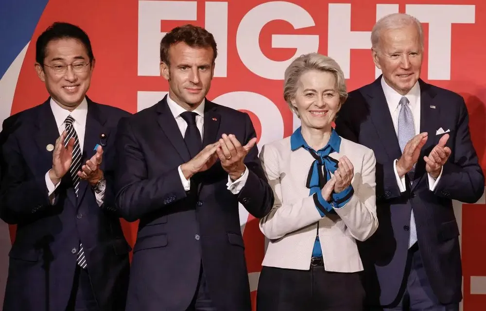 Lãnh đạo một số nước tham gia Hội nghị bổ sung lần thứ bảy của Quỹ toàn cầu phòng chống AIDS, bệnh lao và sốt rét ngày 21-9. Ảnh: REUTERS