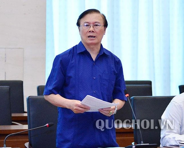 PGS-TS Trần Quốc Toản, Ủy viên Hội đồng Lý luận trung ương.