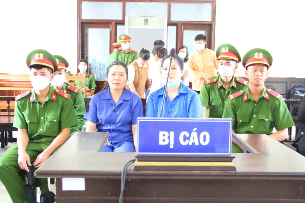 Tuyên án 2 phụ nữ vay lãi suất cao ảnh 2 Tuyên án 2 phụ nữ vay lãi suất cao ảnh 2