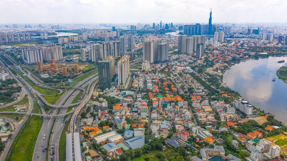 Tại TAND TP Thủ Đức (TP.HCM), các tranh chấp liên quan đến đất đai chiếm tỉ lệ khoảng 20%-25% trong tổng số án dân sự. Ảnh minh họa: HOÀNG GIANG