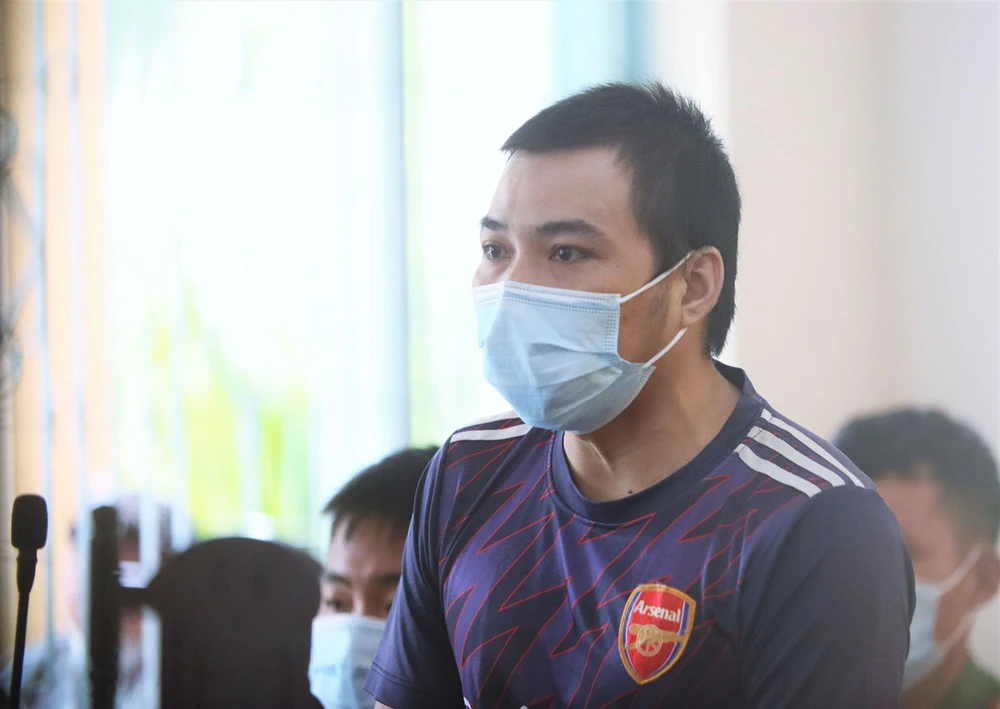 Bị cáo Nguyễn Thanh Ninh tại phiên tòa xét xử ngày 4-7. Ảnh: HUỲNH DU