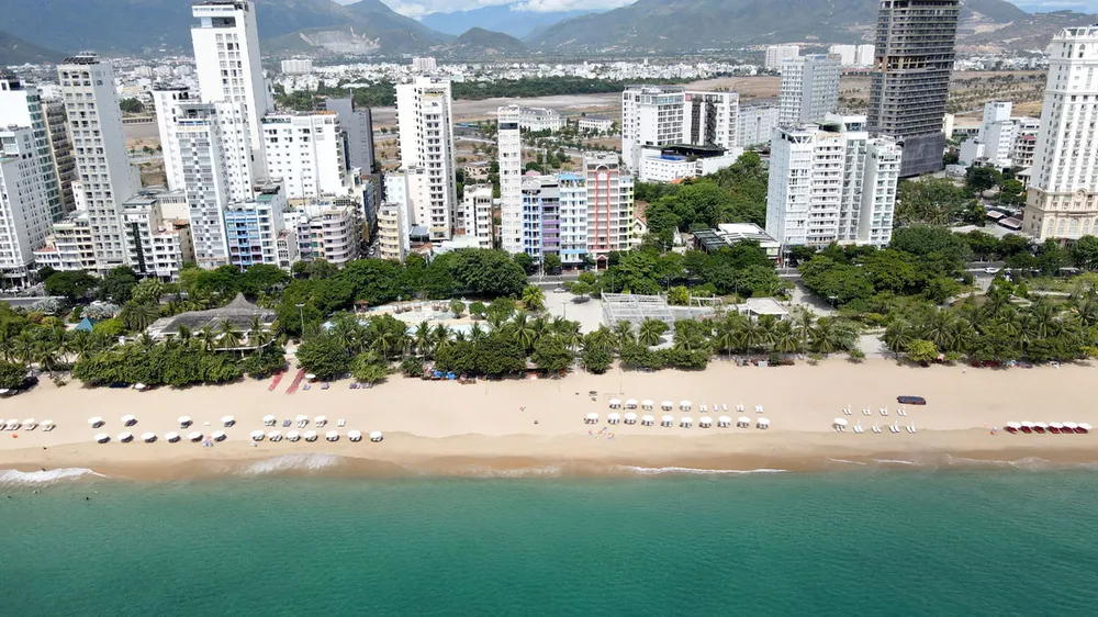 Khánh Hòa sẽ quy hoạch phía đông đường Trần Phú - Phạm Văn Đồng, TP Nha Trang sẽ là dải công viên ven biển phục vụ công cộng, thu hút du khách. Ảnh: HUỲNH HẢI Khánh Hòa sẽ quy hoạch phía đông đường Trần Phú - Phạm Văn Đồng, TP Nha Trang sẽ là dải công viên ven biển phục vụ công cộng, thu hút du khách. Ảnh: HUỲNH HẢI