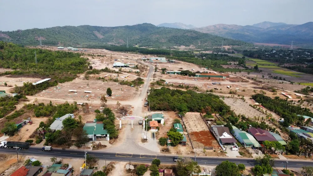 Cụm công nghiệp - tiểu thủ công nghiệp huyện Chư Păh (Gia Lai). Ảnh: NV 2CHINH.jpg