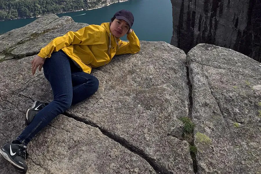 Với Bambi Đặng, thành công là đi nhiều, trải nghiệm nhiều và đóng góp cho quê hương. Ảnh: NVCC