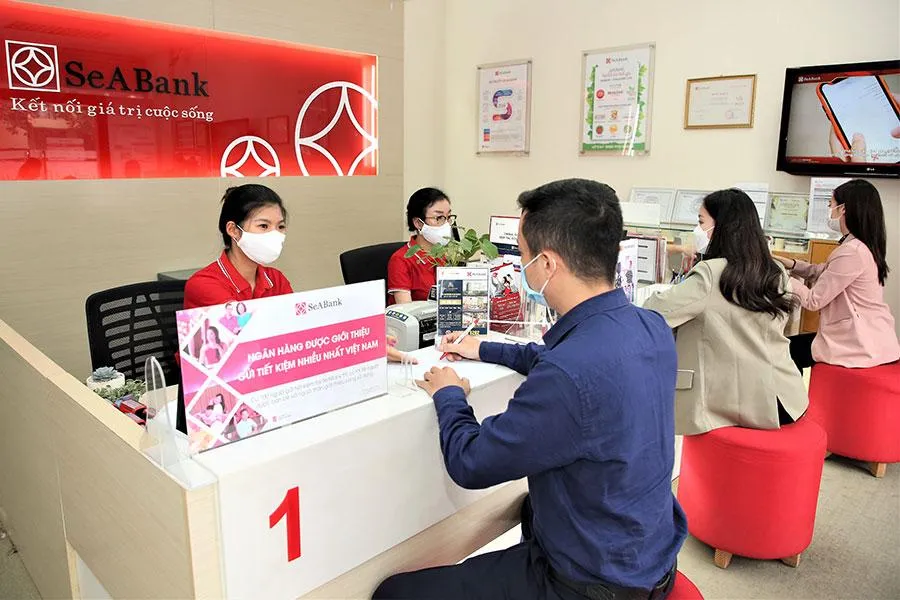 Việt Nam duy trì lãi suất ở mức hợp lý để hỗ trợ doanh nghiệp thúc đẩy sản xuất, kinh doanh. Ảnh: PM