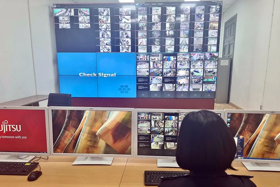 Cơ quan hải quan đang hướng đến 100% hàng hóa rủi ro cao vận chuyển bằng container được giám sát bằng phương tiện kỹ thuật hiện đại. Ảnh: Q.HUY