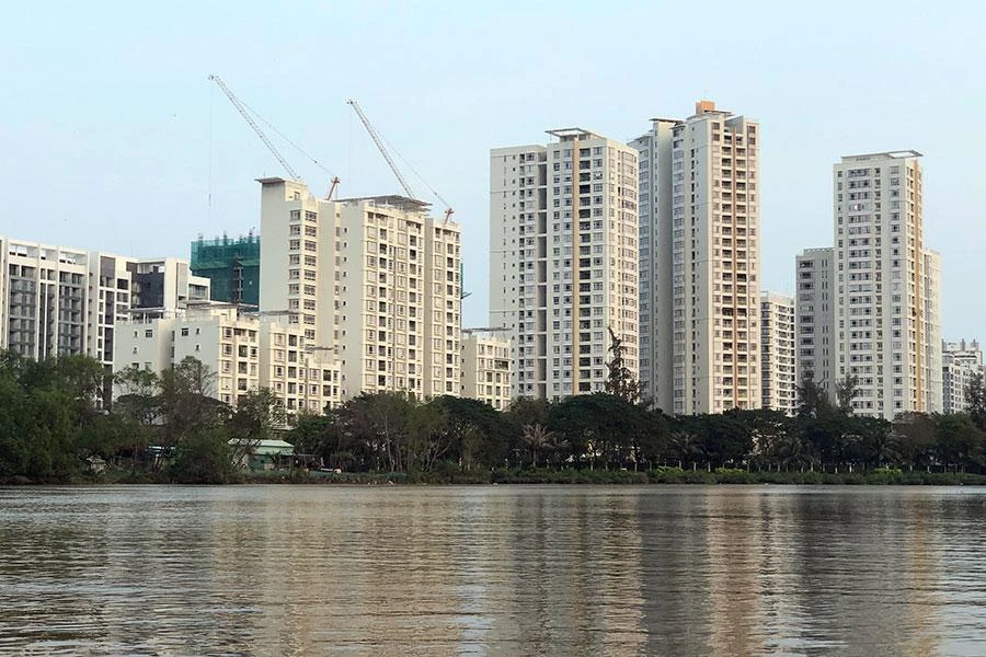 Thời gian qua, vấn đề về thời hạn sở hữu chung cư được người dân đặc biệt quan tâm vì liên quan đến quyền tài sản. Ảnh minh họa: QUANG HUY