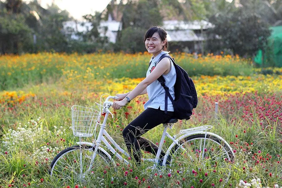 Là giáo viên dạy yoga, tác giả muốn truyền cảm hứng sống khỏe mạnh cho mọi người. Ảnh: NVCC