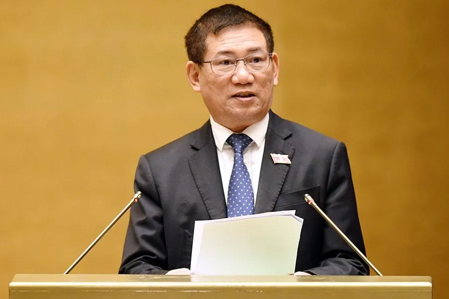 Bộ trưởng Bộ Tài chính Hồ Đức Phớc thay mặt Chính phủ báo cáo Quốc hội về kết quả thực hiện Nghị quyết 54/2017. Ảnh: PHẠM THẮNG Bộ trưởng Bộ Tài chính Hồ Đức Phớc thay mặt Chính phủ báo cáo Quốc hội về kết quả thực hiện Nghị quyết 54/2017. Ảnh: PHẠM THẮNG