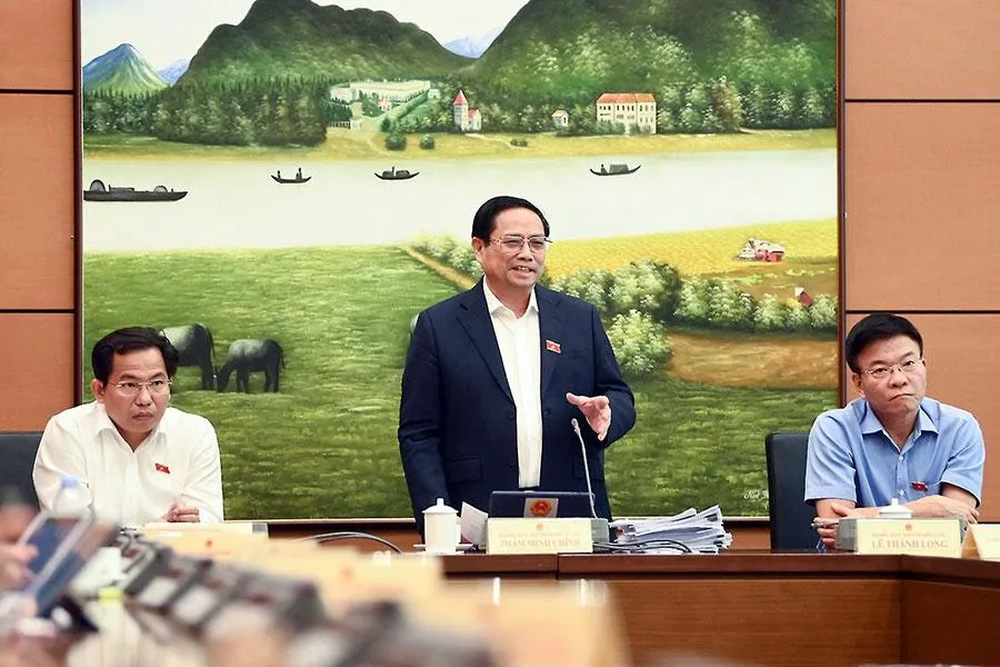 Phiên thảo luận tổ về dự án Luật Phòng, chống rửa tiền vào chiều 24-10. Ảnh: CHÂN LUẬN