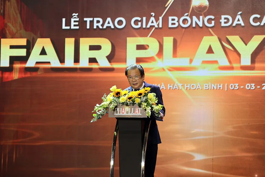 Phát biểu khai mạc của Tổng biên tập Mai Ngọc Phước. Phát biểu khai mạc của Tổng biên tập Mai Ngọc Phước.