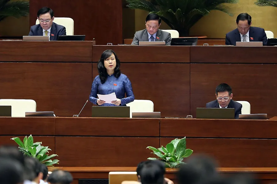 Bộ trưởng Bộ Y tế Đào Hồng Lan trả lời các đại biểu Quốc hội ngày 29-5. Ảnh: PHẠM THẮNG Bộ trưởng Bộ Y tế Đào Hồng Lan trả lời các đại biểu Quốc hội ngày 29-5. Ảnh: PHẠM THẮNG