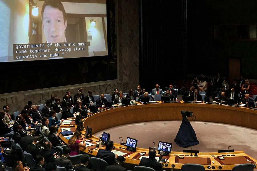 Hội đồng Bảo an Liên hợp quốc lần đầu họp bàn về quản lý rủi ro AI tại trụ sở Liên hợp quốc ở New York (Mỹ) ngày 18-7. Ảnh: SKY NEWS