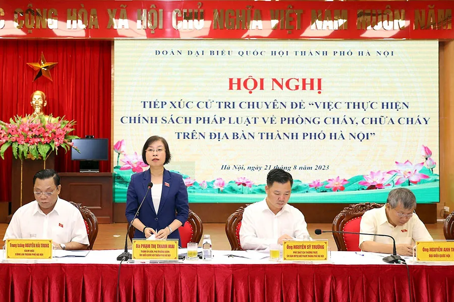 Phó Trưởng đoàn chuyên trách Đoàn đại biểu Quốc hội TP Hà Nội Phạm Thị Thanh Mai kết luận hội nghị. Ảnh: HNM Phó Trưởng đoàn chuyên trách Đoàn đại biểu Quốc hội TP Hà Nội Phạm Thị Thanh Mai kết luận hội nghị. Ảnh: HNM