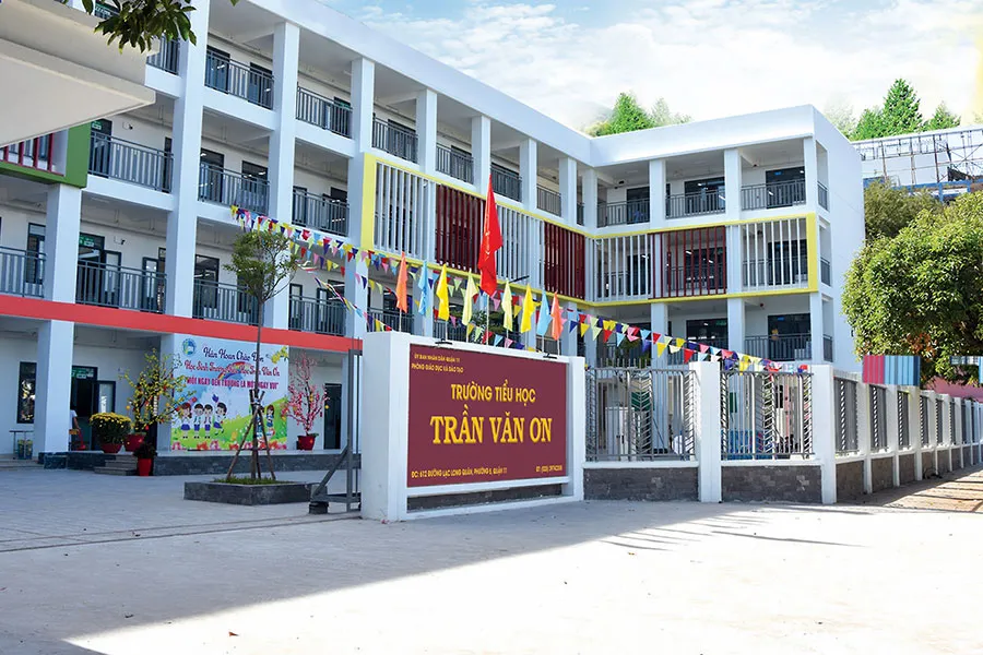 Trường Tiểu học Trần Văn Ơn (quận 11) với diện mạo mới. (Ảnh do nhà trường cung cấp)