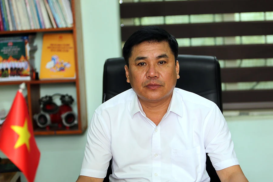 Ông Nguyễn Văn Quang, Phó Chủ tịch UBND xã Ngư Lộc. P23_Cot-phai_Hinh-BOX_NGUYEN-VAN-QUANG.jpg