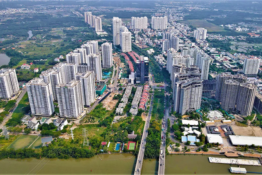 Với nhiều chính sách mới sắp có hiệu lực, thị trường bất động sản sẽ phục hồi tích cực. Ảnh: TÂM NGUYỄN