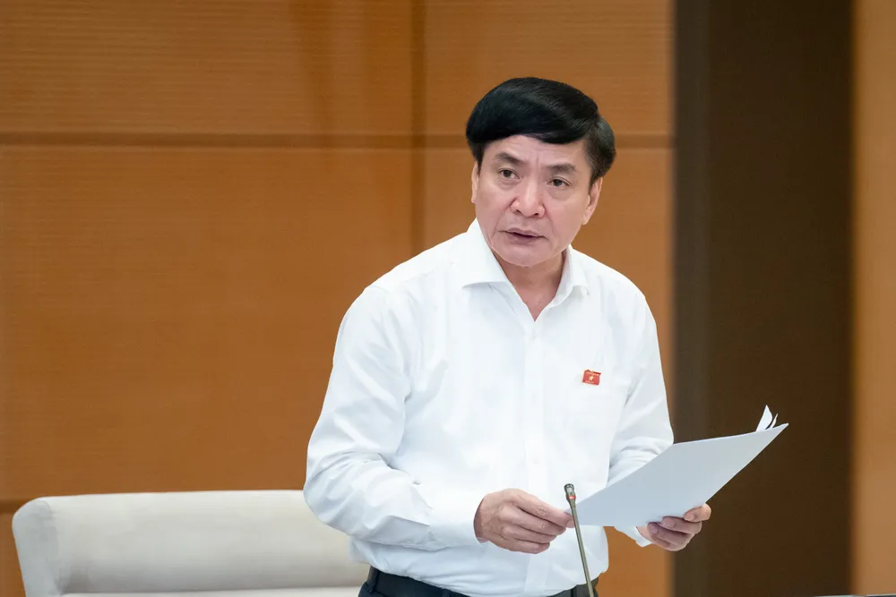 Tổng Thư ký Quốc hội Bùi Văn Cường phát biểu tại phiên họp. Ảnh: PHẠM THẮNG p3-bui-van-cuong.jpg