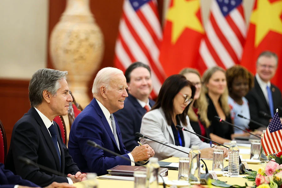 Trong chuyến thăm Việt Nam vào tháng 9-2023, Tổng thống Mỹ Joe Biden đánh giá rất cao những nỗ lực và thành tựu về kinh tế của Việt Nam. Ảnh: VGP P23_Anh-phu-ben-cot-y-kien.jpg