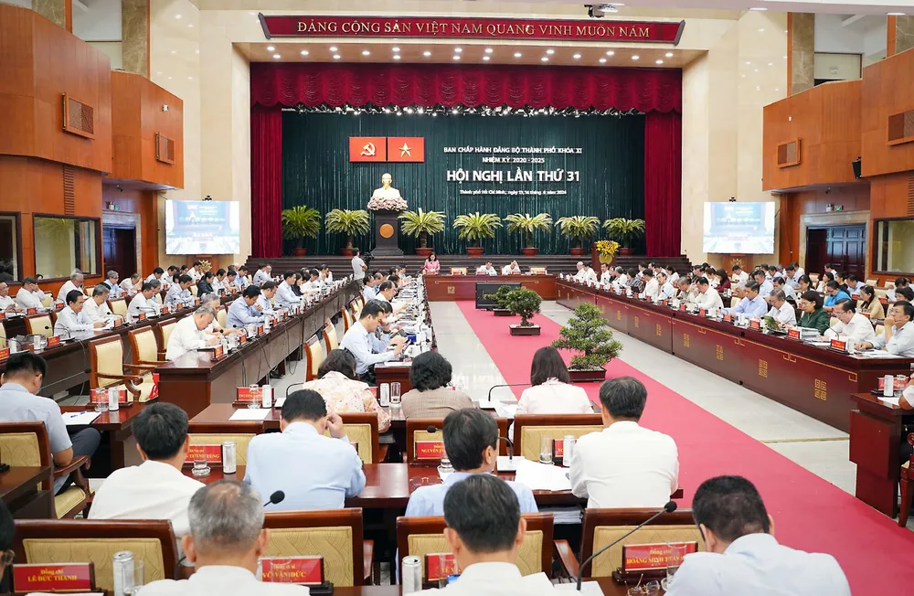 Hội nghị lần thứ 31 Ban Chấp hành Đảng bộ TP.HCM khóa XI bàn nhiều nội dung quan trọng. Ảnh: THUẬN VĂN Hinh-P23_Chinh.jpg