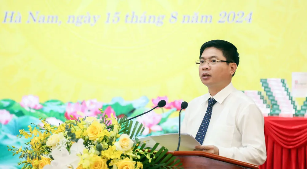 p23_y-kien-truong-quoc-huy.jpg