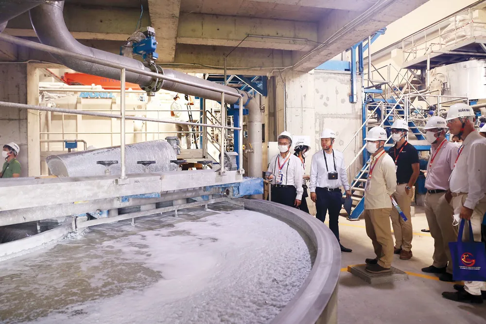 Công ty TNHH Giấy Xuân Mai (Khu công nghiệp Hiệp Phước) đã đầu tư khoảng 5 triệu USD cho hệ thống xử lý nước thải. Ảnh: CTV