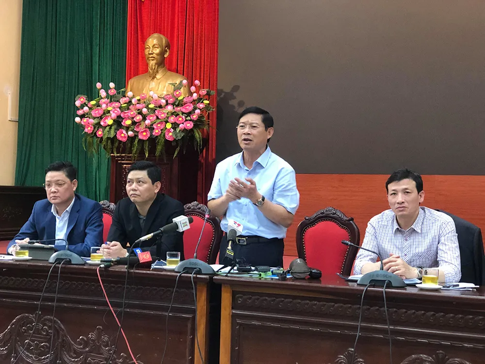 Quận Ba Đình đề xuất mời quân đội vào xử lý nhà 8B Lê Trực ảnh 2