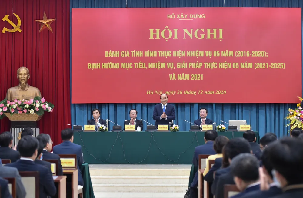 Thủ tướng: Một số địa phương, chủ đầu tư xé nát quy hoạch ảnh 1