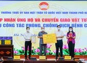 T&T trao 3.000 suất quà cho người dân Hà Nội gặp khó khăn trong đại dịch ảnh 2 T&T tặng Hà Nội 1 triệu bộ kit xét nghiệm để phòng chống COVID-19