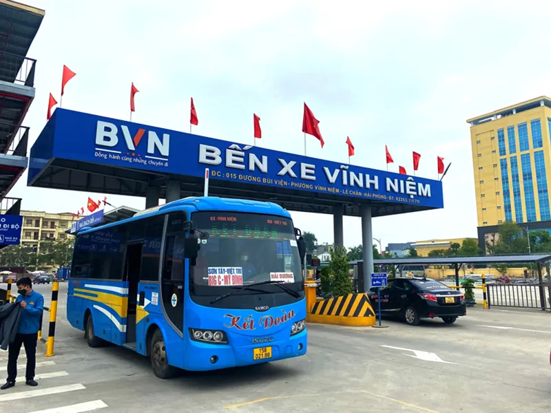 Về quê ăn Tết, mỗi tỉnh quy định một kiểu ảnh 2