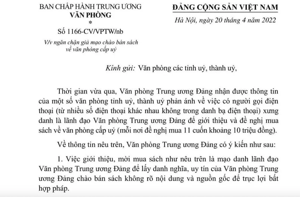 Thông báo của Văn phòng Trung ương Đảng về việc có người mạo danh lãnh đạo bán sách cho các Văn phòng tỉnh uỷ, thành uỷ. Thông báo của Văn phòng Trung ương Đảng về việc có người mạo danh lãnh đạo bán sách cho các Văn phòng tỉnh uỷ, thành uỷ.