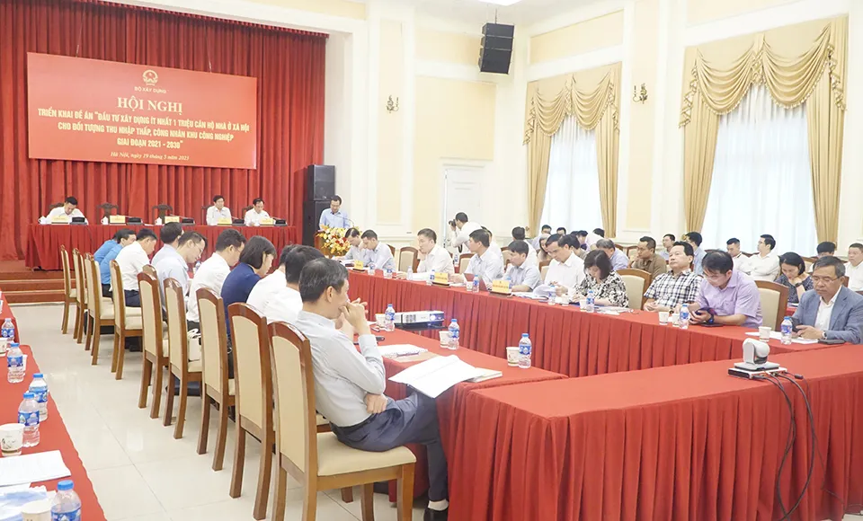 Toàn cảnh hội nghị về triển khai đề án 1 triệu căn NƠXH do Bộ Xây dựng tổ chức sáng nay 19-5 (Ảnh: BXD)