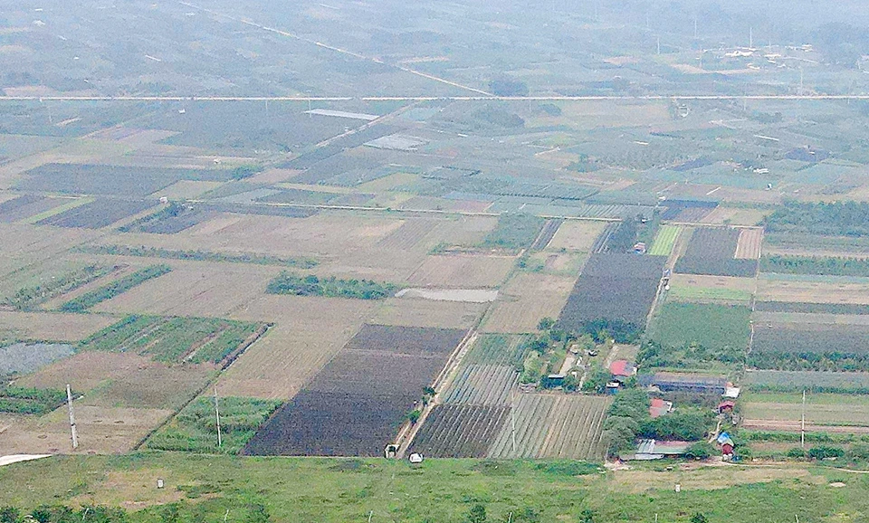 Hà Nội vừa quyết định khai tử hai dự án trên giấy của HUD với quy mô sử dụng đất lên tới gần 200 ha. Ảnh: TP