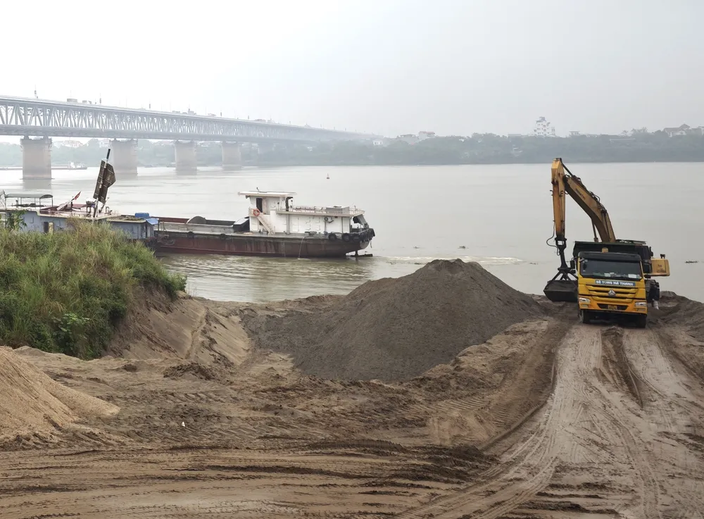 Hà Nội chính thức báo cáo Thủ tướng vụ 3 mỏ cát trúng đấu giá gấp trăm lần